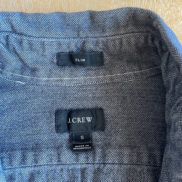 J. Crew Slim Fit Herringbone Button-down - Size S - Picture 7 of 9